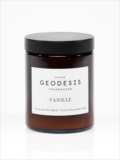 nature scented candle Vanilla