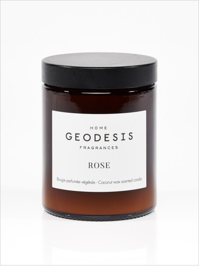 nature scented candle Rose